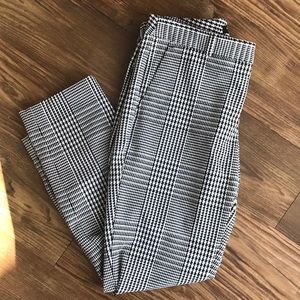 Banana Republic Avery Houndstooth Pant
